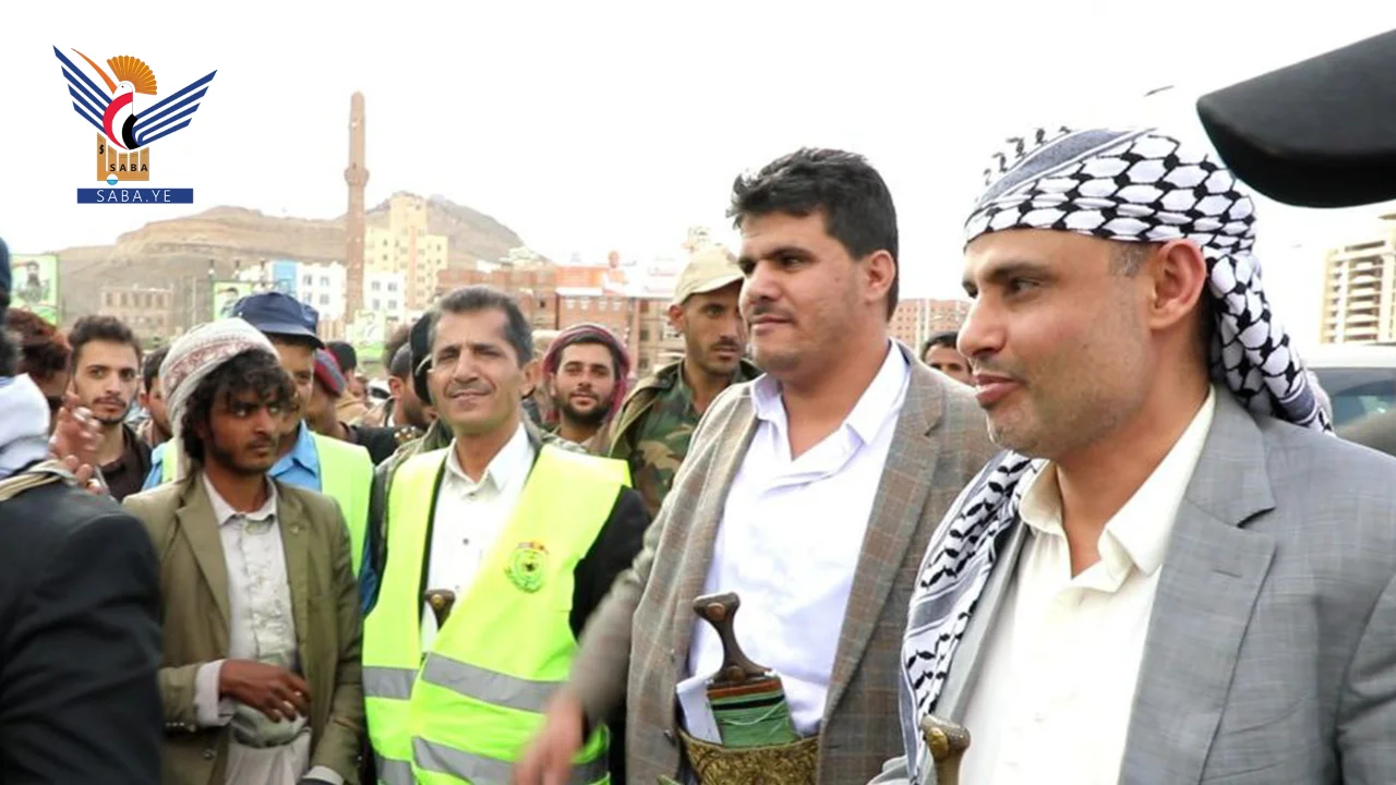 الرئيس المشاط يشارك في مسيرة "رمضان اليمن.. طوفان ينتصر لغزة"